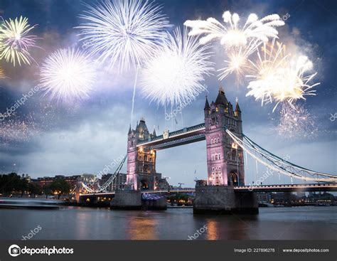 Celebratory Fireworks Tower Bridge New Year Destination London Stock Photo by ©melis82 227896278