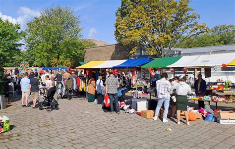 Rommelmarkt Excelsior Levert Bijna 6000 Euro Op Excelsior Papendrecht