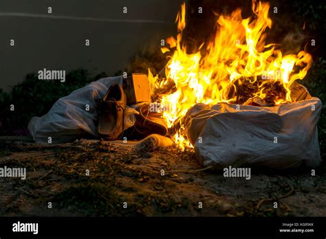 Burning Trash Hi Res Stock Photography And Images Alamy