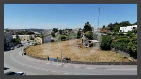 Terreno à venda na rua da Escola Freamunde Paços de Ferreira idealista