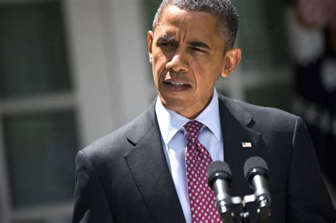 Un Journaliste Interrompt Obama Et Le Fait Sortir De Ses Gonds