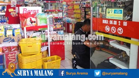 Breaking News Alfamart Di Jalan A Yani Kota Malang Dibobol Maling