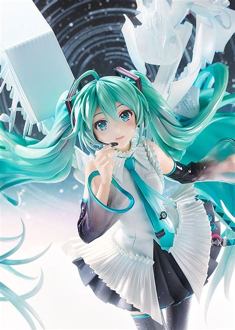 初音ミク キラキラとした表情が魅力的「16歳の誕生日」をテーマにしたビジュアルでスケールフィギュア化｜よろず〜ニュース