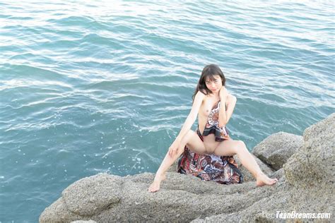 Sowan On The Rocks Outdoors Naked Image00020 Porn Pic