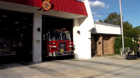 Orlando Fire Department Engine 11 And Rescue 11 Responding Youtube