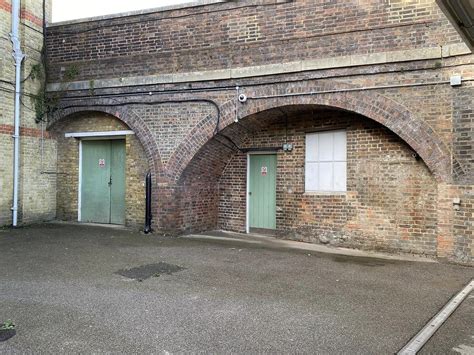 Lewes Station East Sussex The Railway Arrived To Lewes In Flickr