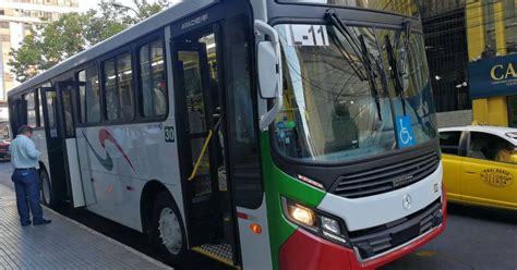 La Nación MOPC presentó 28 nuevas unidades de buses preferenciales