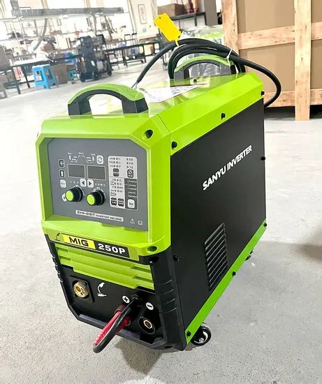 Sanyu Mig Pulse 220a Co2 Gas Shielded Welders Arc Mig Welding Machine