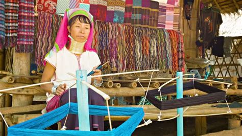 Chiand Rai Thailand Kayan Lahwi Long Necked Kayan Woman With Neck