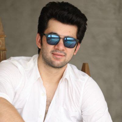 Karan Deol Bio, Net Worth, Age, Relationship, Height, Ethnicity