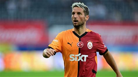 Galatasaray ın 37 lik delikanlısı Dries Mertens hazırlık maçlarında