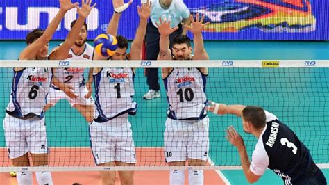 World League Italien Muss Sich Dem Weltmeister Geschlagen Geben