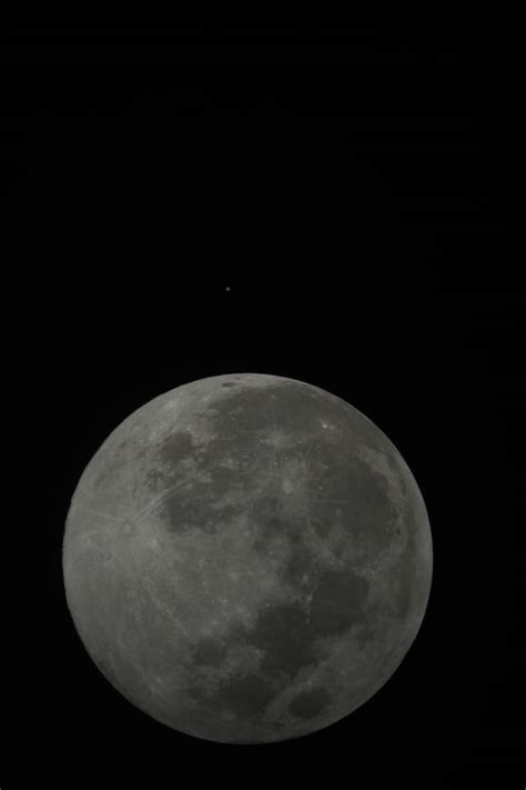 Mars and Moon tonight : r/astrophotography