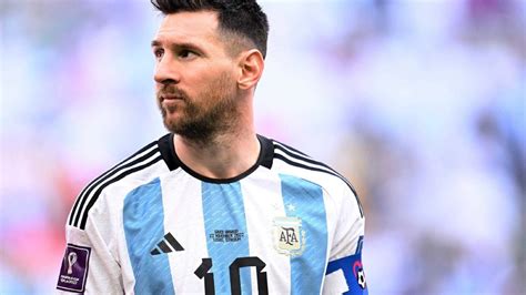 Lionel Messi y su valor más bajo en 20 años cuánto cuesta hoy el pase