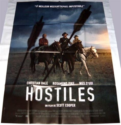 Hostiles Christian Bale Rosamund Pike Comanches Wes Studi Large French