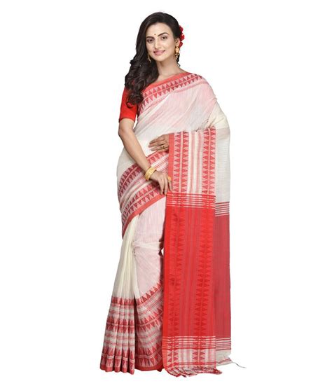 Crochetin White Red Bengal Handloom Saree Buy Crochetin White Red