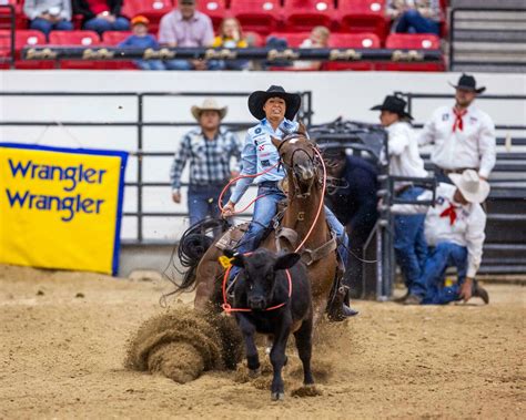 Shelby Boisjoli Meged Wins National Finals Breakaway Roping Title