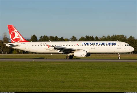 Tc Jmh Turkish Airlines Airbus A Photo By Gerrit Griem Id