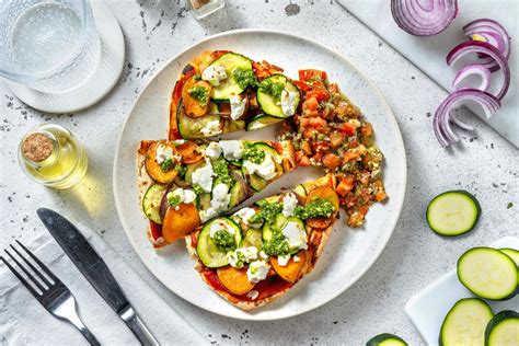 Pizza Sur Naan Au Chèvre Et Aux Légumes Recette Hellofresh