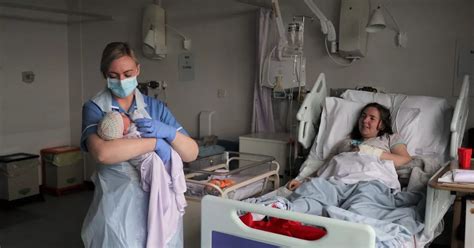 The North East Nhs Midwives Who Are Delivering Babies During The Covid