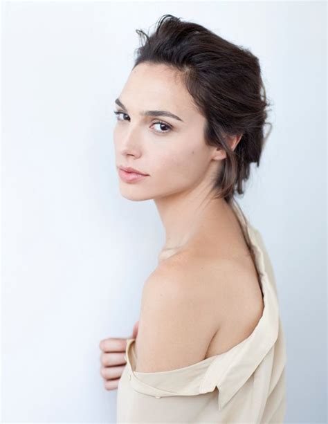 Gal Gadot ガル・ガドット ビューティープロダクト セレブ