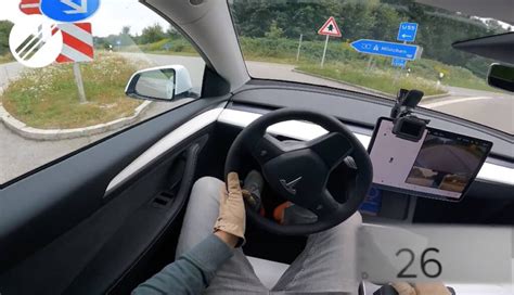 Video Youtuber Testet Tesla Model Y Mit Vollstrom Auf Der Autobahn