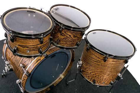 Yamaha Live Custom Oak Drum Kit Uzu Natural Graham Russell Drums