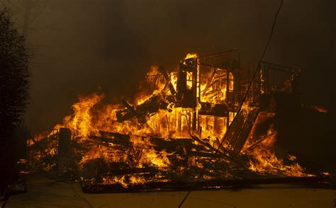 Mountain Fire Update: California Blaze Burns Nearly 250 Structures ...