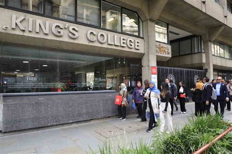 Kampus King S College London Resmi Berdiri Di Kek Singhasari Khofifah