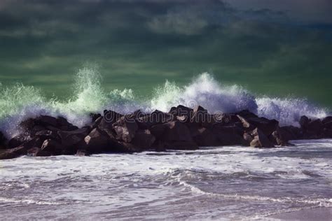 Ondas De Oceano Tormentosos Tempo Da Tempestade Em Um Mar Azul Profundo