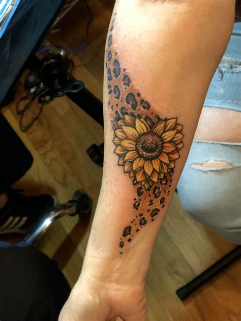 Cheetah Print Tattoos With Flowers