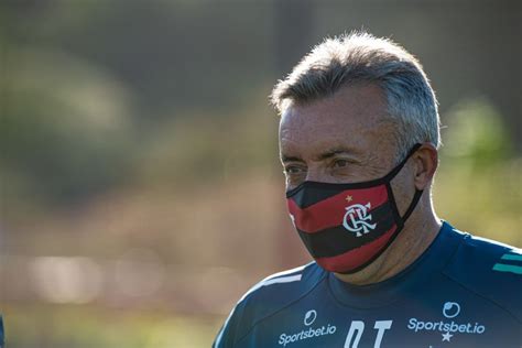 Quem é Domènec Torrent o novo treinador do Flamengo