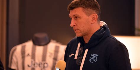 Sergej Jakirovi Ne Igra Se Svaki Dan Protiv Juventusa Hnk Rijeka