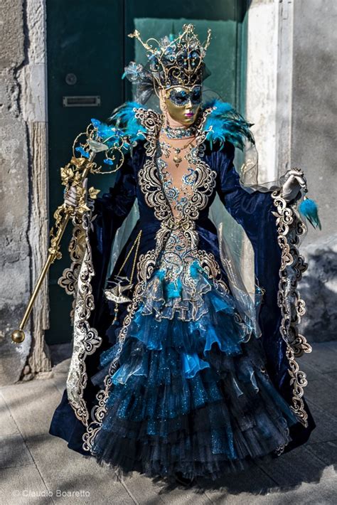 LES COSTUMÉS DU CARNAVAL DE VENISE 2019 Carnevale di venezia Costumi