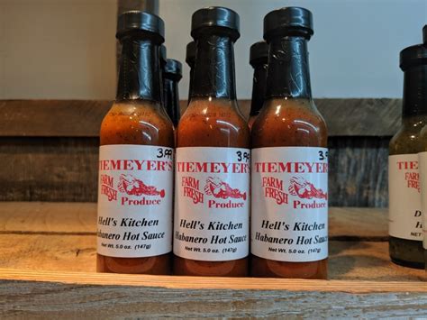 Hell’s Kitchen Fire Roasted Habanero Hot Sauce 5 0 Oz Bottle Tiemeyers Market