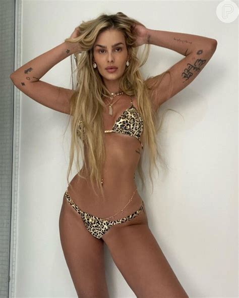 Yasmin Brunet Exibe Piercing No Umbigo E Virilha Lisinha Ao Pegar Sol