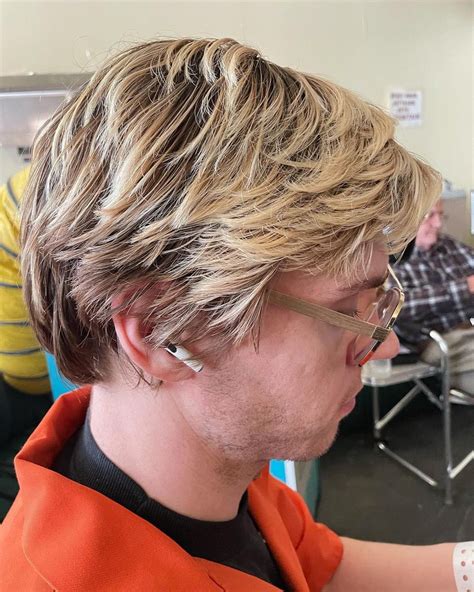 Best Of Evan Peters On Twitter Evan Peters Behind The Scenes Of Dahmer