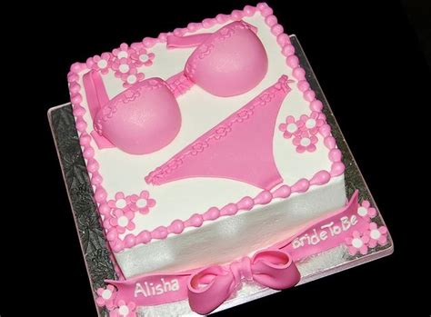 Gessica Morais Uma Linda Promessa Ideias De Bolos Para Ch De Lingerie