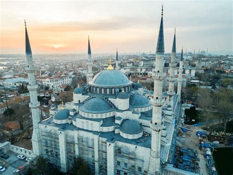 Vue A Rienne Par Drone De La Mosqu E Bleue Istanbul Au Coucher Du