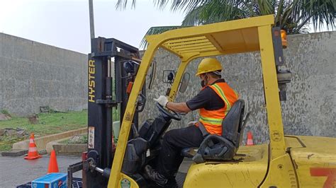 Training Operator Forklift Kemnaker Publik HSP Academy