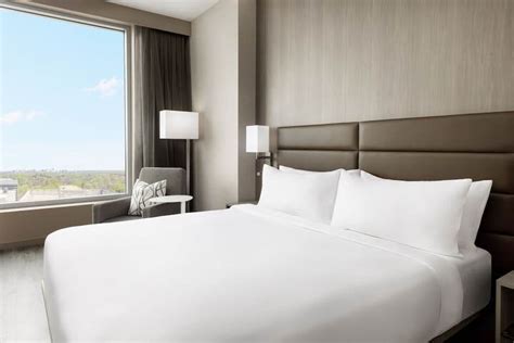 AC Hotel by Marriott Bethesda Downtown Bethesda | Bookonline.com