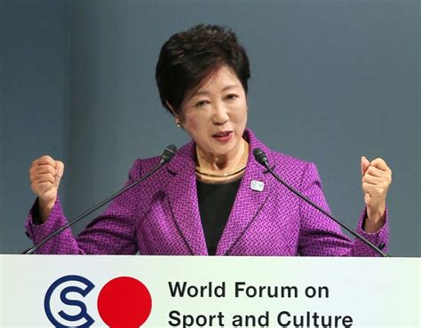 【写真】【学歴詐称疑惑】小池百合子都知事のアシスタントキャスター時代の“雑な履歴”をオバ記者が指摘、“百合子マジック”はどうなるのか｜news