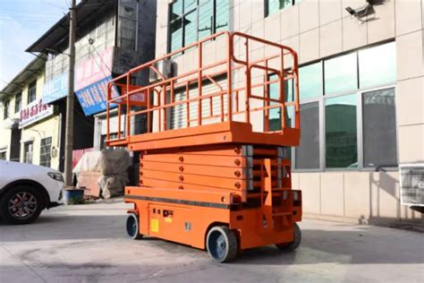 Battery Powered 220v Mobile Electric Scissor Lift Self Propelled Hydraulic Scissor Lift Platform