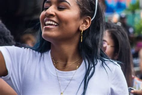 Sasha Obama Instagram, Height, Age, College, Tattoo – Press Informant ...