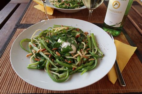 Spaghetti mit grünem Spargel Burrata Chili Zitrone Flickr