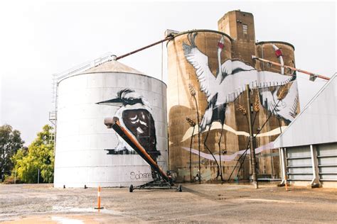 Silo Art Victoria: Chasing Street Art in High Country | Frugal Frolicker