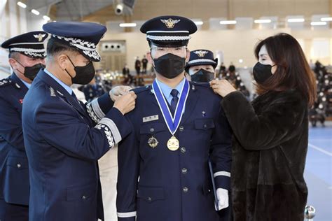 공군 ‘제149기 학사사관후보생 임관식 거행 정예 공군장교 181인 임명