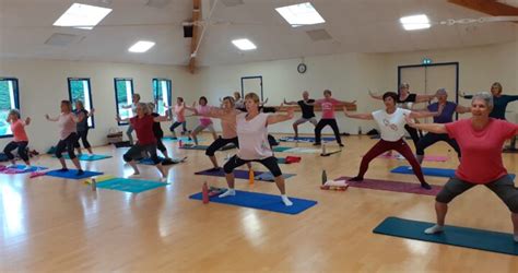 Cours De Stretching Postural Avec Joane Amicale La Que De Caudan