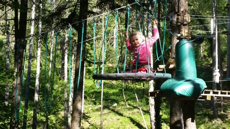 activité de loisirs Parcours vert 3 parcours d accrobranche pour