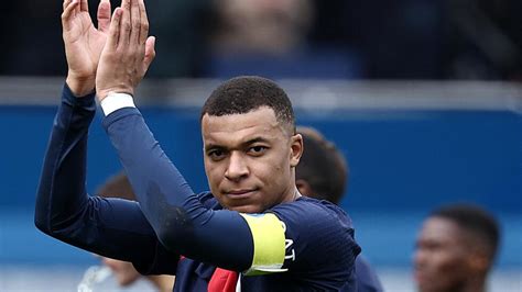 Mbappé Dejará El Psg Al Final De Esta Temporada Y Jugará Fuera De Francia